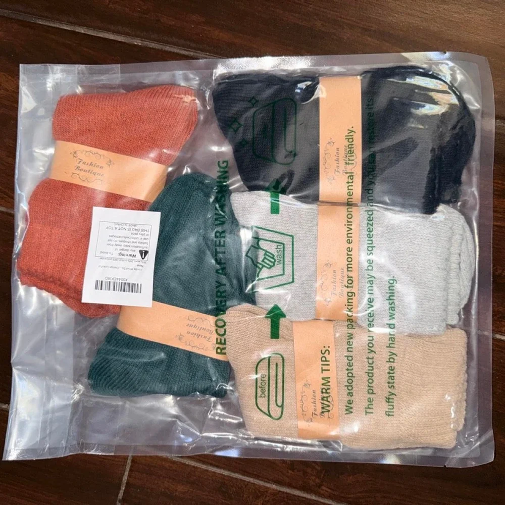 5 pairs wool  socks